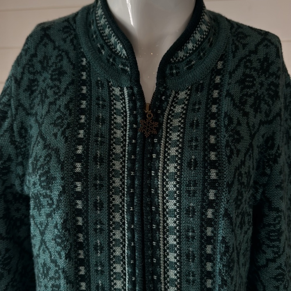 Appleseed’s Green Nordic Inspired Soft Zip Front Cardigan Size Medium - Picture 3 of 13